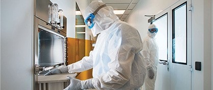 Six Tips for Selecting Cleanroom Apparel